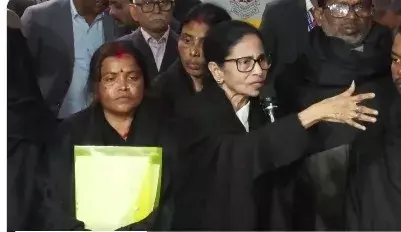 ममता बनर्जी का EC पर तीखा हमला, CEC से मिलने के बाद बोलीं- इतना घमंंडी और झूठा चुनाव आयोग नहीं देखा