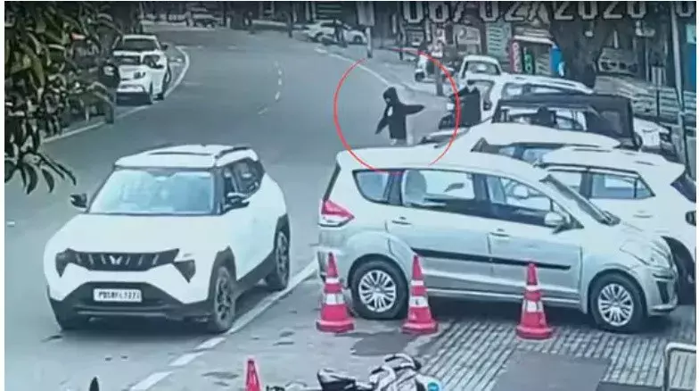 जालंधर के पॉश एरिया में AAP नेता की गोली मारकर हत्या, वारदात सीसीटीवी कैमरे में कैद