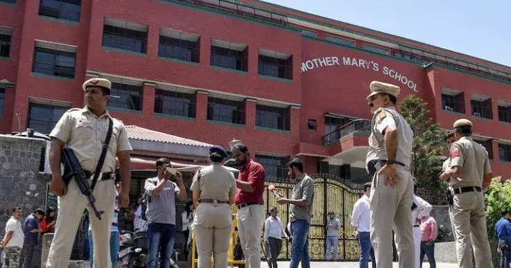 दिल्ली बनेगा खालिस्तान, दिल्ली के स्कूलों को बम से उड़ाने की धमकी, सुरक्षा एजेंसियां अलर्ट