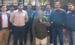 दिल्ली के फ्लाईओवर में कार के अंदर तीन लाशों का रहस्य खुला, तांत्रिक ने खिलाए थे जहरीले लड्डू