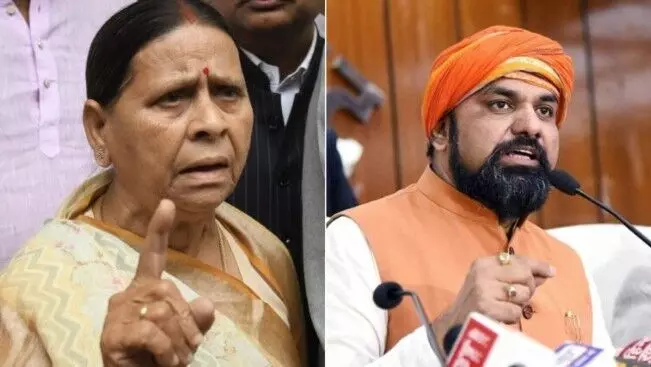 राबड़ी देवी ने सम्राट चौधरी से मांगा इस्तीफा, छात्रा की मौत पर छिड़ा संग्राम राबड़ी देवी ने सम्राट चौधरी से मांगा इस्तीफा, छात्रा की मौत पर छिड़ा संग्राम