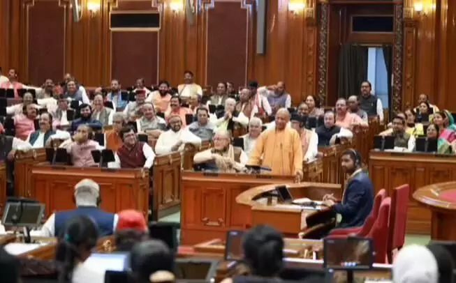 यूपी अब उपद्रव नहीं उत्सव’ प्रदेश, अपराध के लिए ज़ीरो टॉलरेंस : योगी यूपी अब उपद्रव नहीं उत्सव’ प्रदेश, अपराध के लिए ज़ीरो टॉलरेंस : योगी