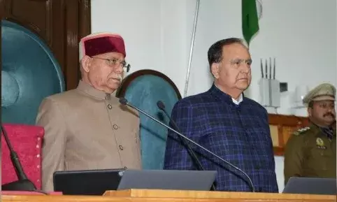 हिमाचल के राज्यपाल ने 50 पन्नों का विधानसभा संबोधन 3 मिनट में निपटाया, केंद्र पर सवाल उठाते पैरा नहीं पढ़े
