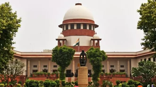 SC से राज्य सरकारों को लगी फटकार, अगर भोजन और बिजली मुफ्त में मिलेगी, तो लोग काम क्यों करेंगे? SC से राज्य सरकारों को लगी फटकार, अगर भोजन और बिजली मुफ्त में मिलेगी, तो लोग काम क्यों करेंगे?