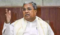 सोशल मीडिया और ड्रग्स का खतरा! कर्नाटक में बच्चों के हाथ से छिन जाएगा मोबाइल?