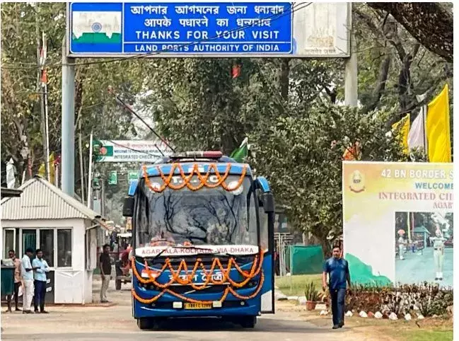 बांग्लादेश में नई सरकार के बाद बड़ी पहल, 18 महीने बाद कोलकाता–ढाका–अगरतला बस सेवा बहाल