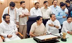 सुनेत्रा पवार को चुना गया NCP का राष्ट्रीय अध्यक्ष, पति की विरासत संभालेंगी