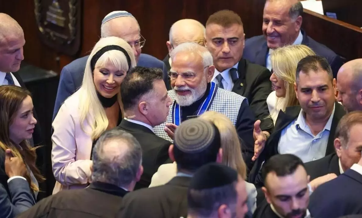 इजरायली संसद में PM Modi का संबोधन: हम आपका दर्द महसूस करते हैं, भारत इज़राइल के साथ खड़ा है इजरायली संसद में PM Modi का संबोधन: हम आपका दर्द महसूस करते हैं, भारत इज़राइल के साथ खड़ा है