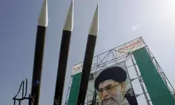 खामेनेई की मौत के बाद IRGC की चेतावनी हत्यारों को नहीं छोड़ेंगे