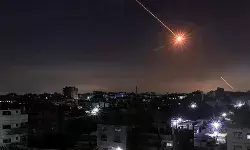 खामेनेई की मौत से बौखलाया हिजबुल्लाह, इजरायल पर दागे रॉकेट और ड्रोन