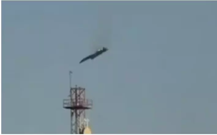 अमेरिका ने अपने 3 एफ-15 लड़ाकू विमान मार गिराए जाने की पुष्टि की, कहा- कुवैत से गलती से हुई कार्रवाई अमेरिका ने अपने 3 एफ-15 लड़ाकू विमान मार गिराए जाने की पुष्टि की, कहा- कुवैत से गलती से हुई कार्रवाई