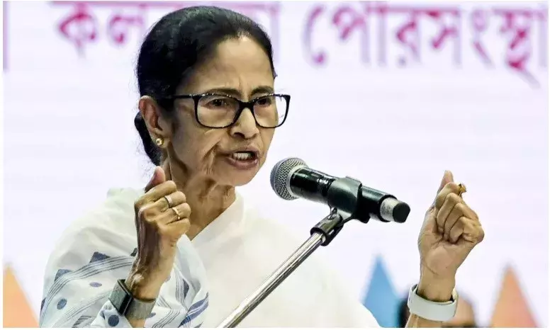 बंगाल चुनाव से ऐन पहले सीएम ममता का दांव, ‘बंगालर युवा साथी’ योजना शुरू की