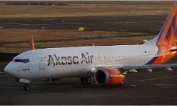 पश्चिम एशिया युद्ध से हवाई यात्रा पर सीधा असर, अकासा एयर ने भी बढ़ाया किराया