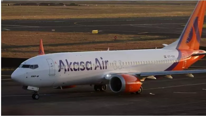 पश्चिम एशिया युद्ध से हवाई यात्रा पर सीधा असर, अकासा एयर ने भी बढ़ाया किराया पश्चिम एशिया युद्ध से हवाई यात्रा पर सीधा असर, अकासा एयर ने भी बढ़ाया किराया