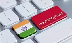 भारत के 40% ग्रेजुएट्स को नहीं मिलती नौकरी: अज़ीम प्रेमजी यूनिवर्सिटी की रिपोर्ट