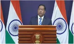 भारत ने ईरान के टैंकर अदला-बदली के दावे को खारिज किया, होर्मुज़ तनाव के बीच रिपोर्ट्स को बताया ‘बेबुनियाद’