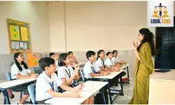 ‘वर्कर कौन है?’ — सुप्रीम कोर्ट 1978 के ऐतिहासिक फैसले की फिर करेगा समीक्षा