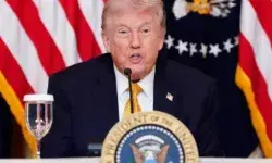 Hormuz Strait: ट्रंप ने सहयोगियों को कहा डरपोक, नाटो को बताया कागजी शेर