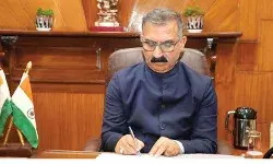 हिमाचल में आर्थिक संकट: CM सुक्खू ने आधी की अपनी सैलरी, मंत्रियों पर गाज