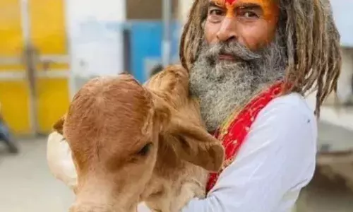 मथुरा में गौ रक्षक फरसा वाले बाबा की मौत के बाद भारी बवाल, स्वामी अविमुक्तेश्वरानंद ने सवाल उठाया