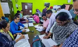 बंगाल चुनाव: चुनाव आयोग 28 मार्च तक दूसरी पूरक सूची जारी करेगा