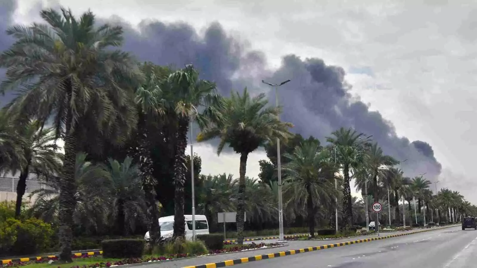 कुवैत में भारतीय नागरिक की मौत, बिजली और जल विलवणीकरण पर ईरानी हमला कुवैत में भारतीय नागरिक की मौत, बिजली और जल विलवणीकरण पर ईरानी हमला