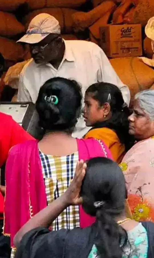 LPG संकट के बीच, केरोसीन मुक्त राज्यों में PDS केरोसीन आपूर्ति बहाल