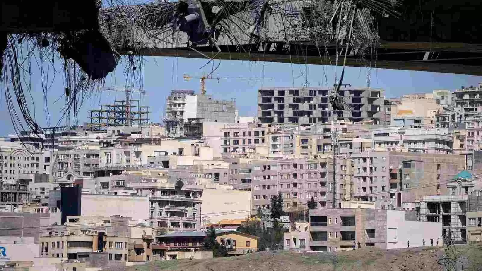 अब ईरान के निशाने पर दुनिया का चौथा सबसे बड़ा तेल आपूर्ति जलमार्ग अब ईरान के निशाने पर दुनिया का चौथा सबसे बड़ा तेल आपूर्ति जलमार्ग