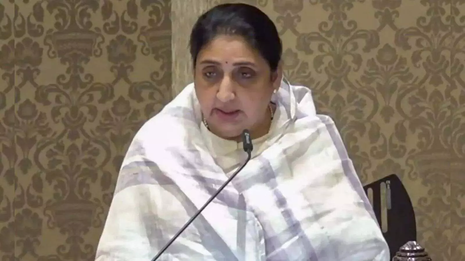 बारामती उपचुनाव: कांग्रेस से सुनेत्रा पवार के खिलाफ आकाश मोरे नामित बारामती उपचुनाव: कांग्रेस से सुनेत्रा पवार के खिलाफ आकाश मोरे नामित