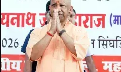 चुनावी साल में योगी सरकार का बड़ा दांव, 25 लाख युवाओं को मुफ्त में टैबलेट देने की मंजूरी