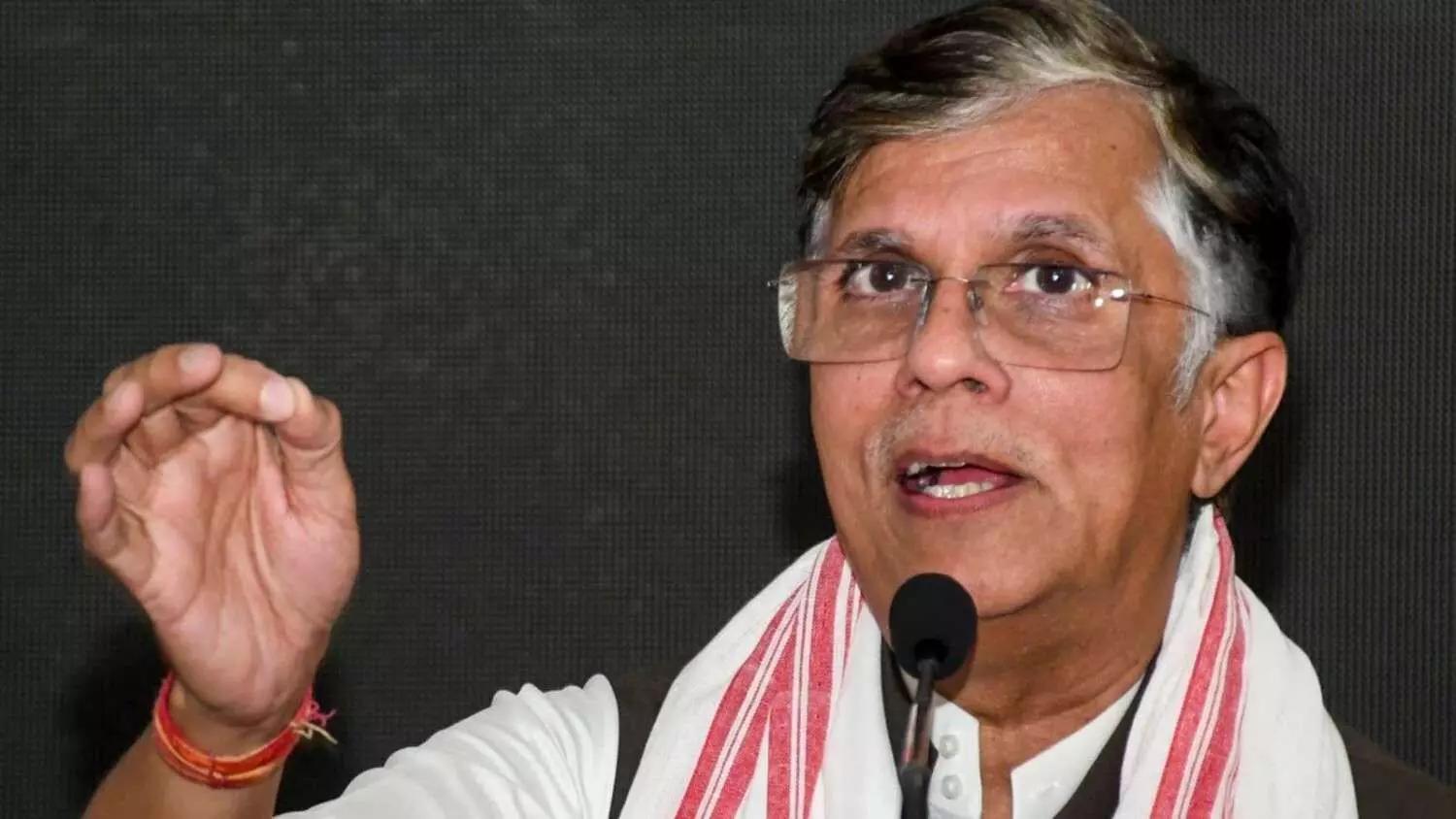 पवन खेड़ा को हाई कोर्ट से राहत, एक हफ्ते तक नहीं होगी गिरफ्तारी पवन खेड़ा को हाई कोर्ट से राहत, एक हफ्ते तक नहीं होगी गिरफ्तारी