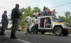 भारी फोर्स तैनाती के बीच वोटिंग, क्या है असली सियासी संदेश?