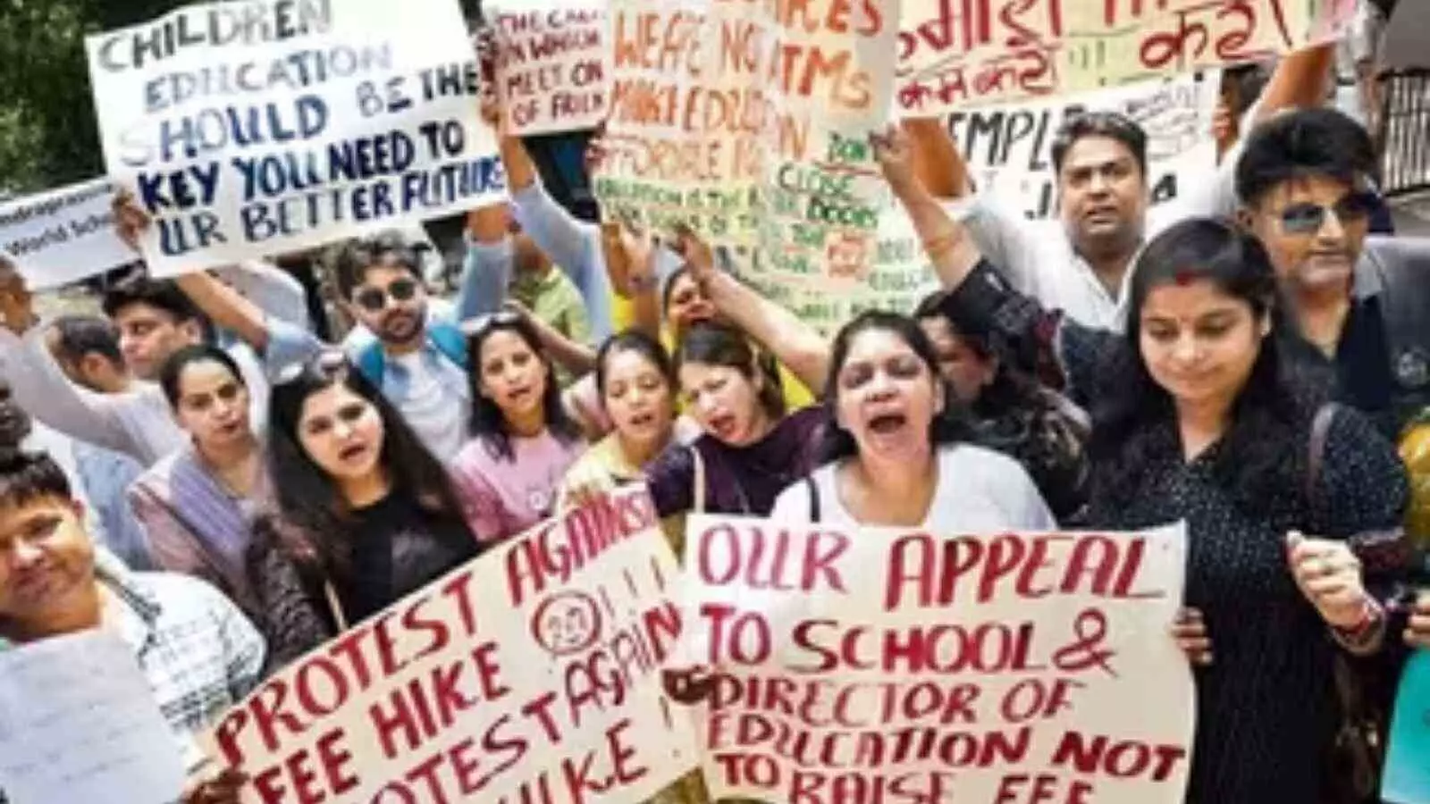 दिल्ली सरकार का दावा: प्राइवेट स्कूल अब आसानी से नहीं बढ़ा सकेंगे फीस