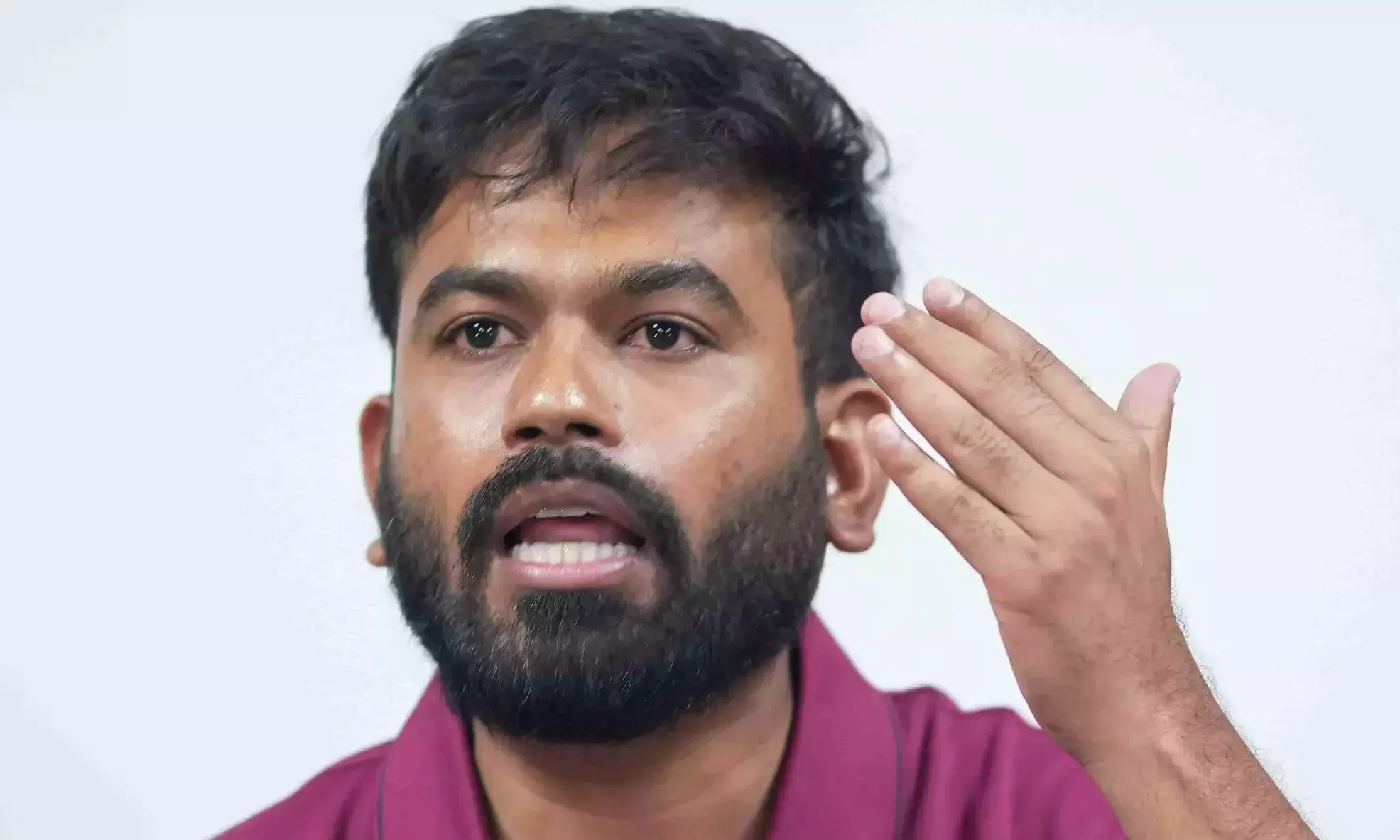 ‘खेल फिक्स है तो खेलना बंद करो’, विपक्ष पर अभिजीत दीपके ‘खेल फिक्स है तो खेलना बंद करो’, विपक्ष पर अभिजीत दीपके