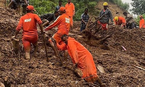 मेघालय में बाढ़ से तबाही, 10 की मौत