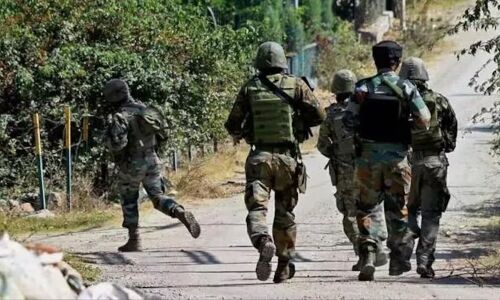 जम्मू-कश्मीर: सुरक्षा बलों के साथ मुठभेड़ में 2 आतंकी ढेर