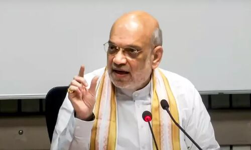 मार्च 2026 तक देश से हो जाएगा नक्सलवाद का सफाया: अमित शाह
